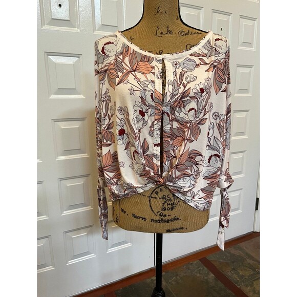 Free People Keepin On Ballet Pink Floral 3/4 Length Tie Sleeve Boho Blouse XS - Picture 1 of 9